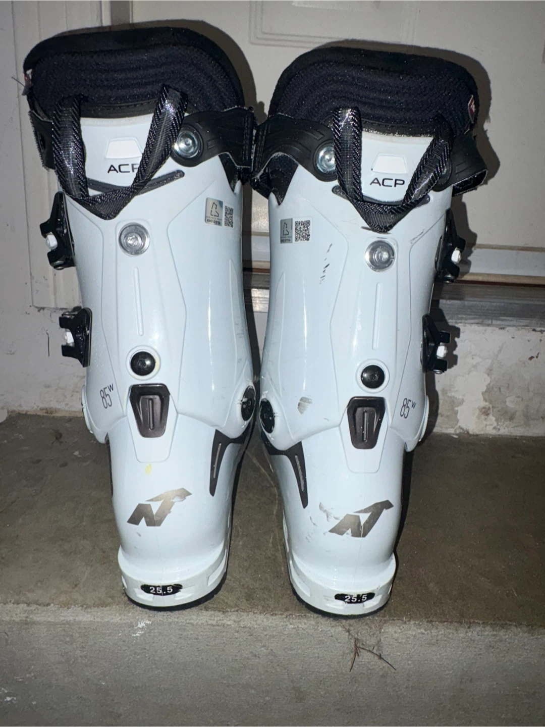 Ski boots - photo 4