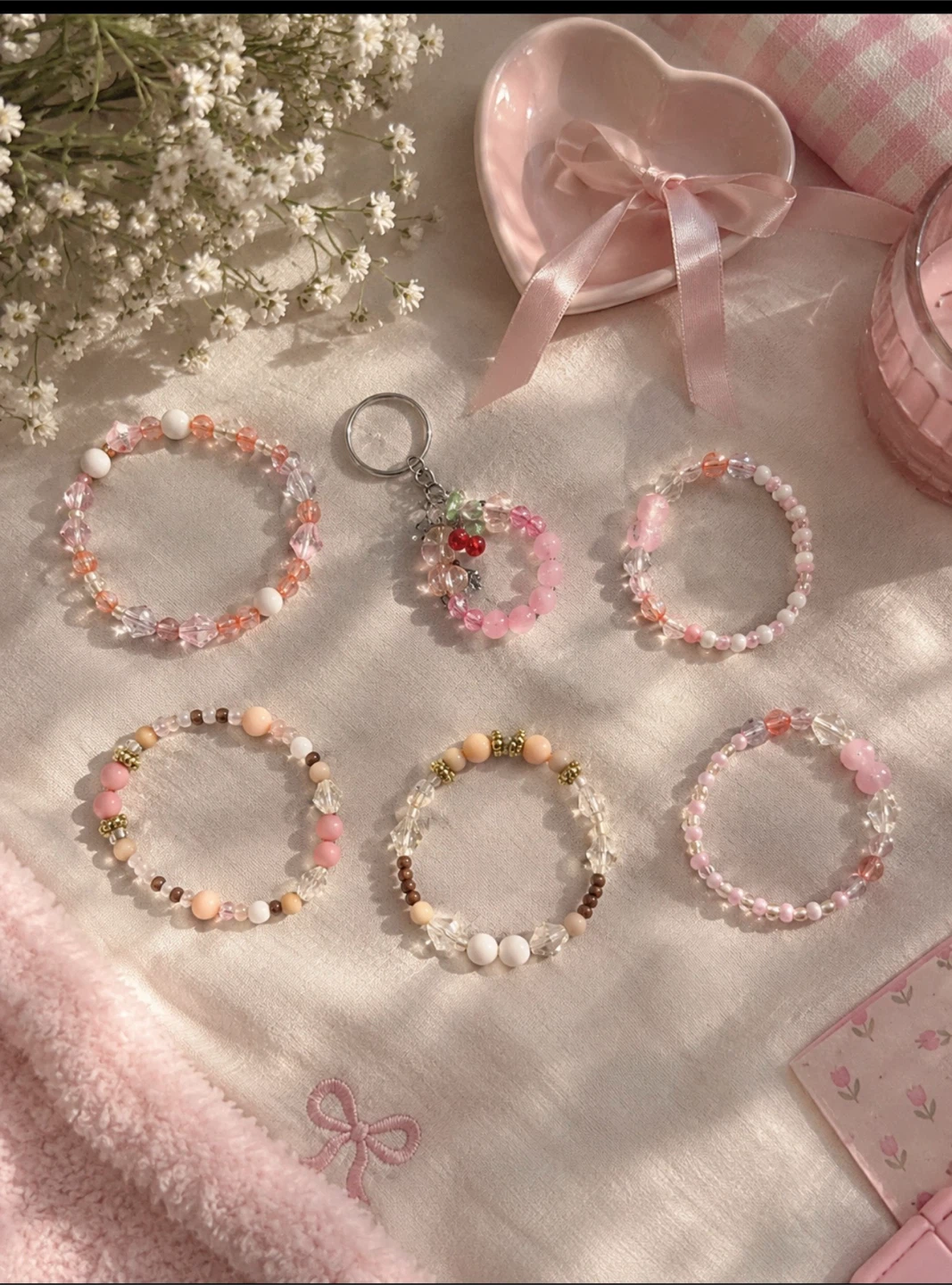 Handmade Beaded Bracelet & Keychain Bundle 🎀💕