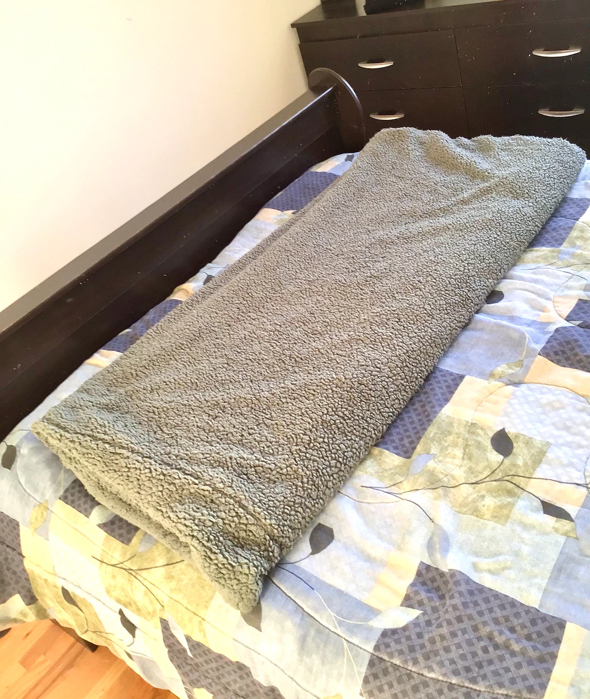 Sherpa queen /king size bed blanket - photo 5