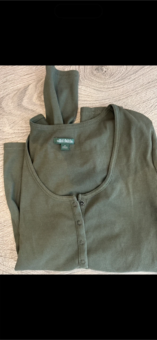 Wild Fable Olive Ribbed Long Sleeve Henley
