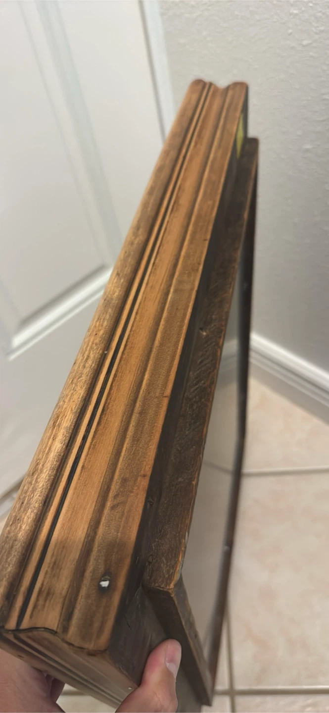 Decorative Wood and Gold Trim Mirror 23”-18” - photo 5