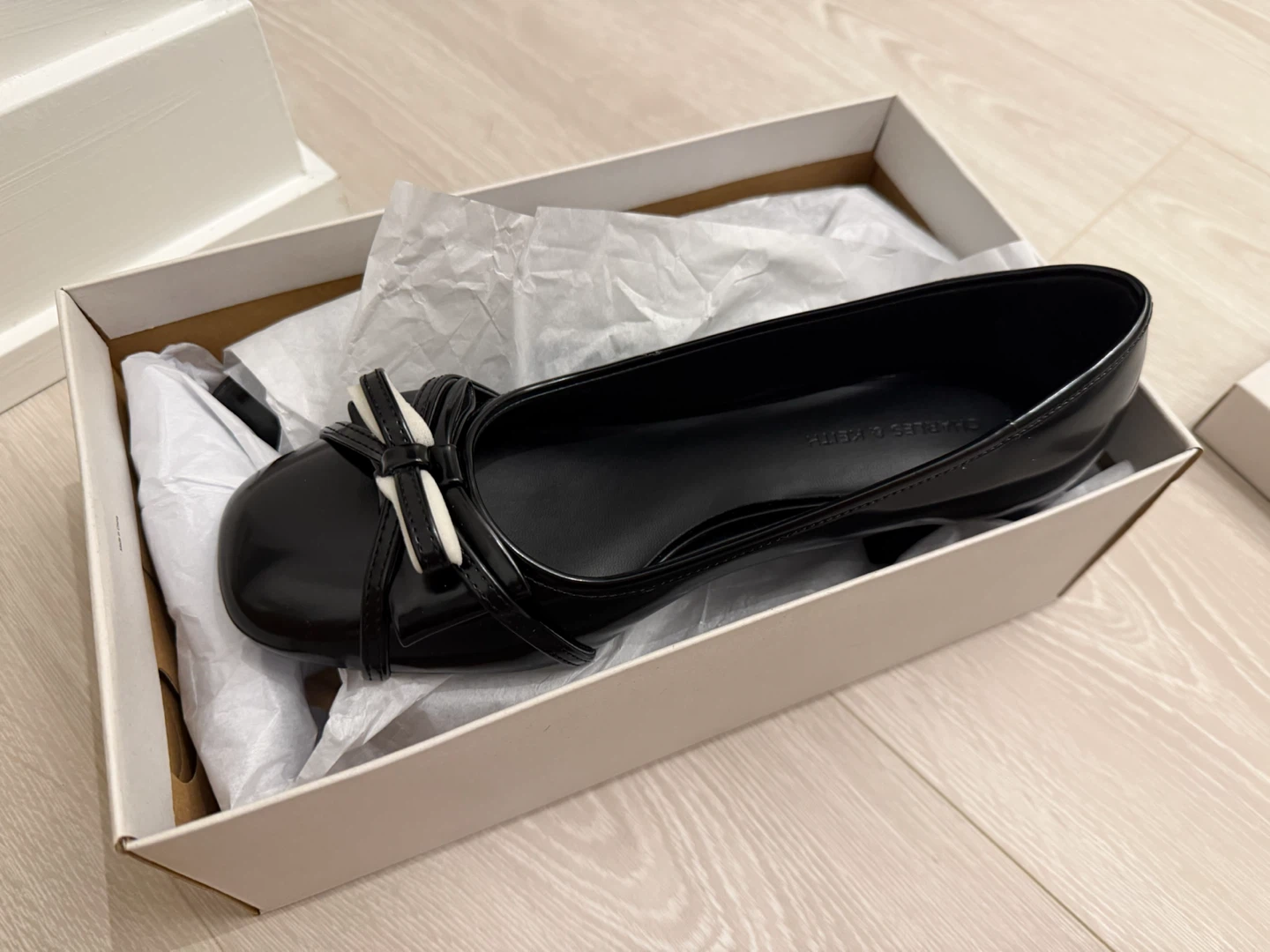 Charles & Keith Black Bow Block Heels Size 37