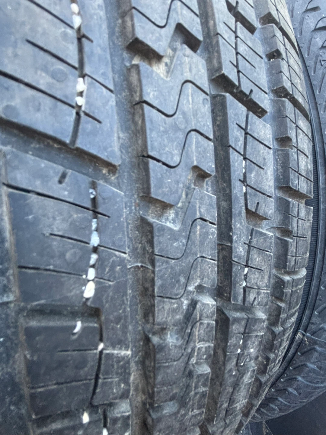 Hercules 235/55R19 Tires with Rims - photo 4