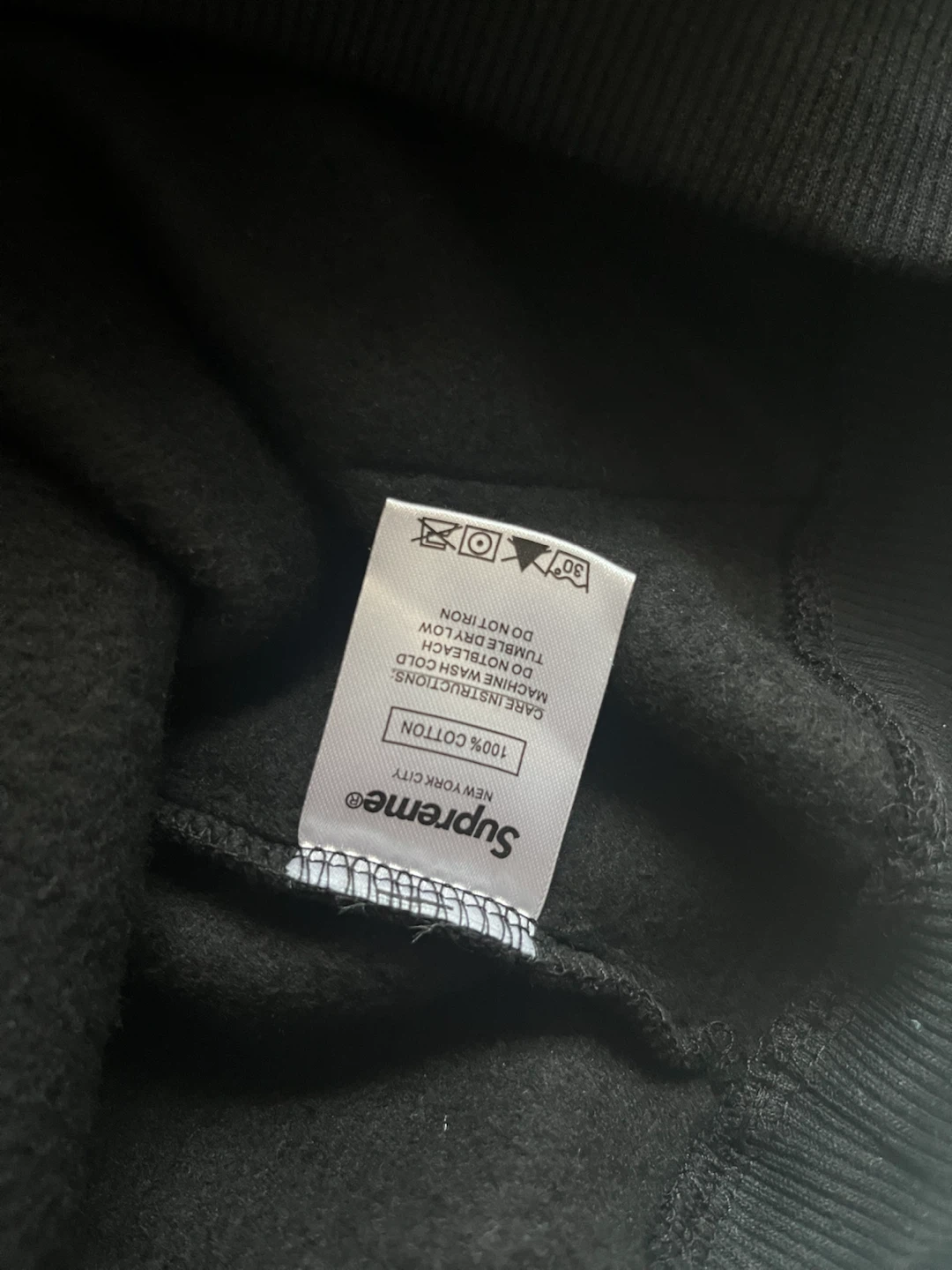 Supreme Black Hoodie - photo 4