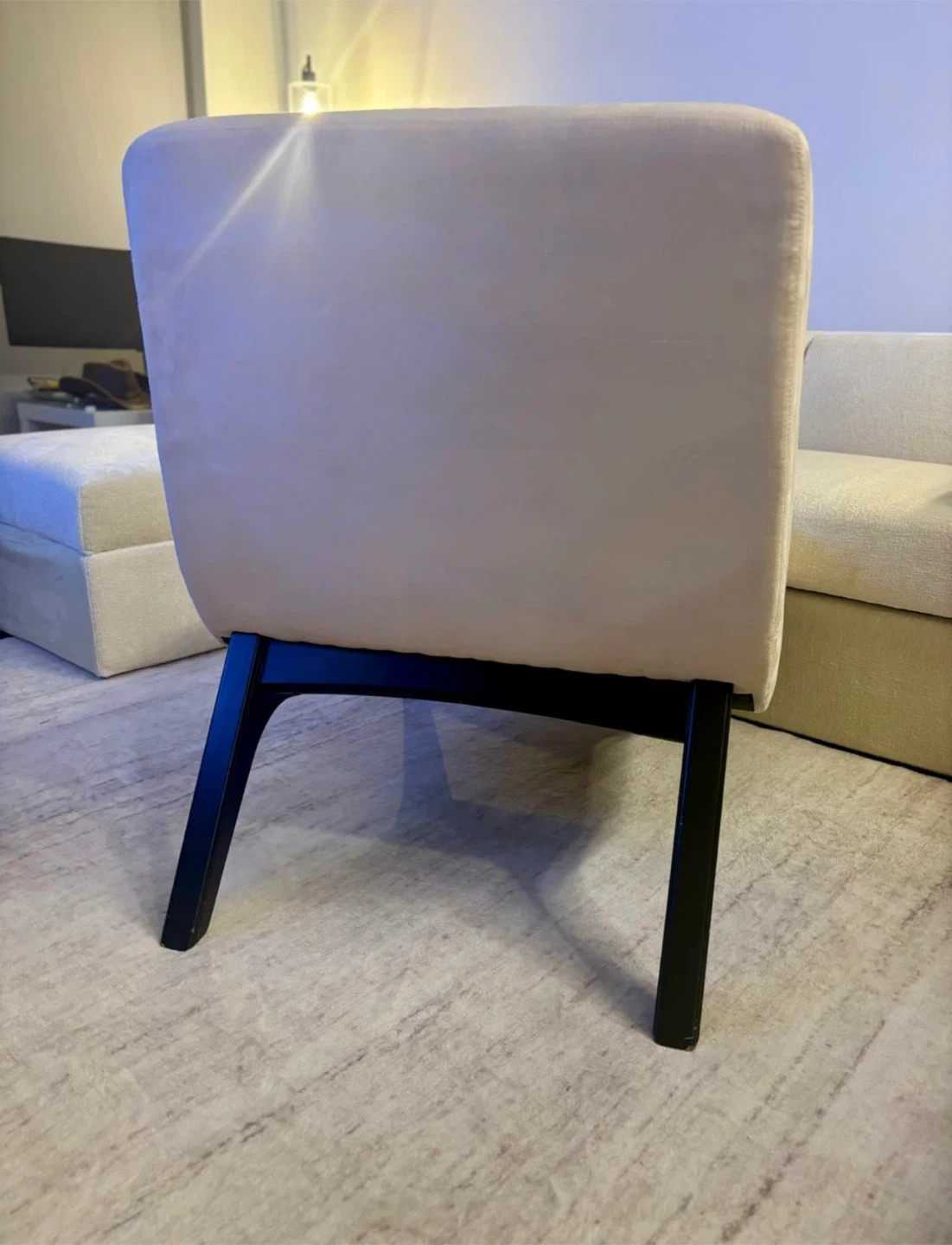 LIKE NEW - MOVING SALE - Cream Accent Chair - photo 3