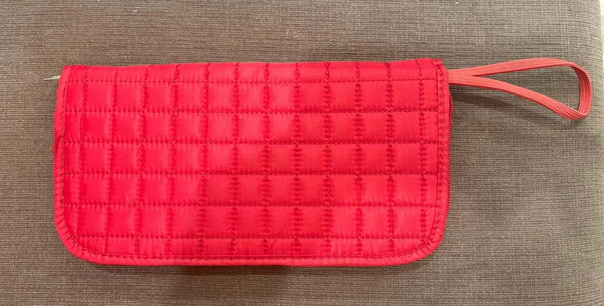 Lug Red Tango Travel Quilted Wallet Passport Holder - photo 2