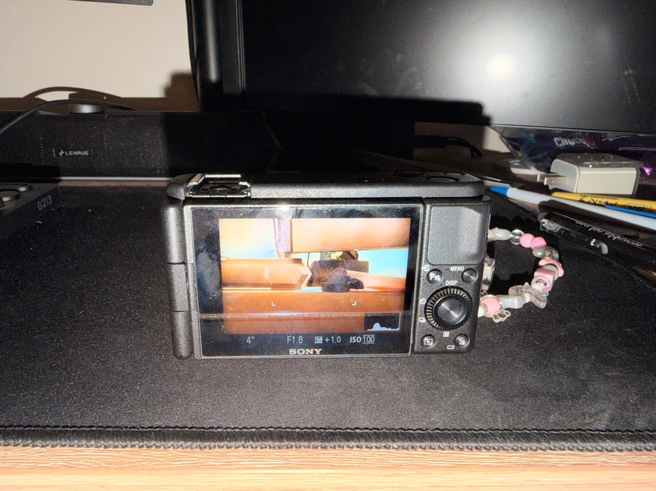 Selling a SONY ZV-1 - photo 2
