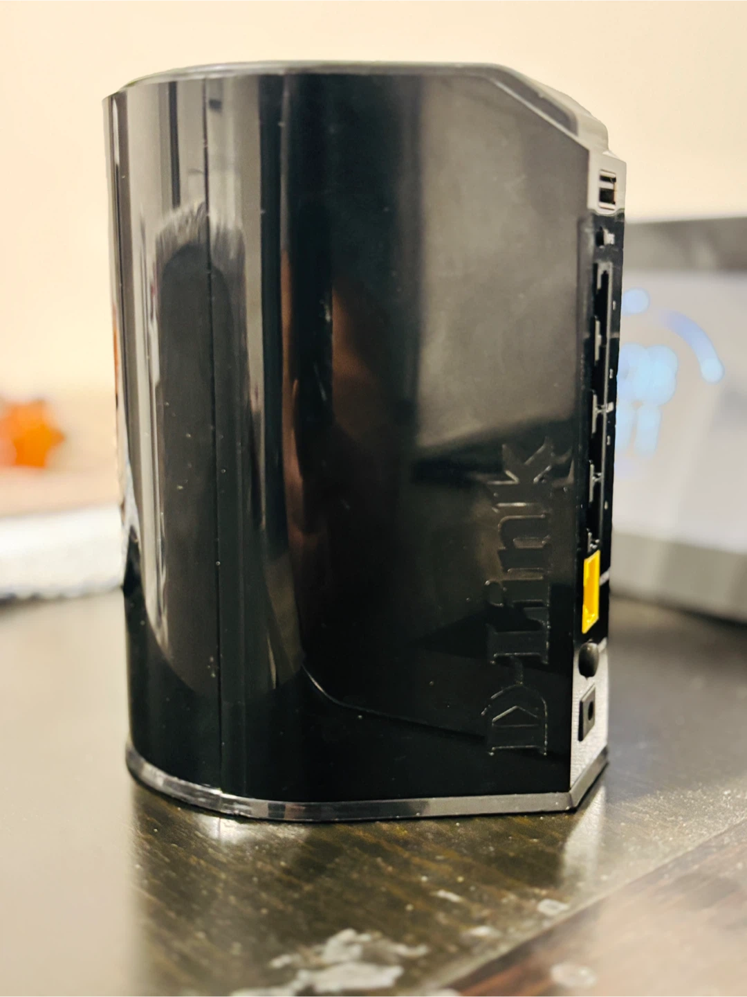 D-Link DIR-850LB1 Wireless Router - photo 3