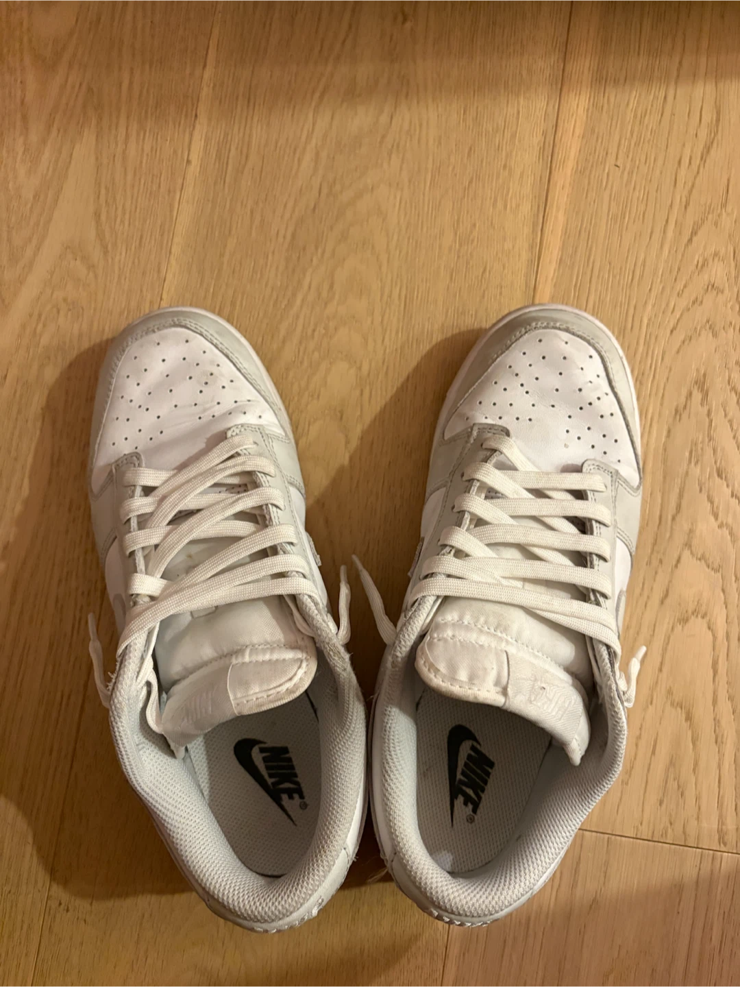 Nike Dunk Low Retro White Grey Sneakers