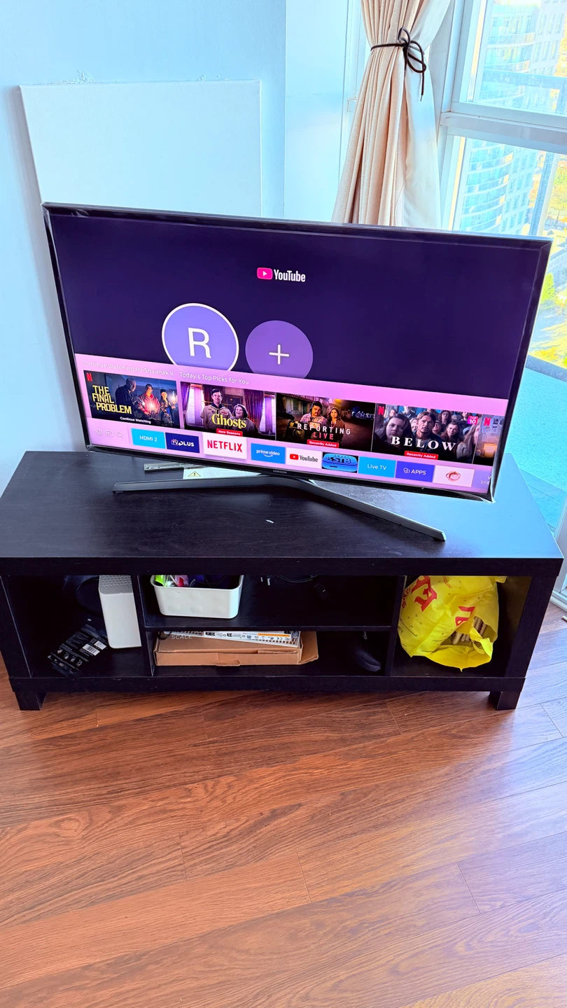 Samsung Smart TV with TV stand - Available on 30th October - photo 4