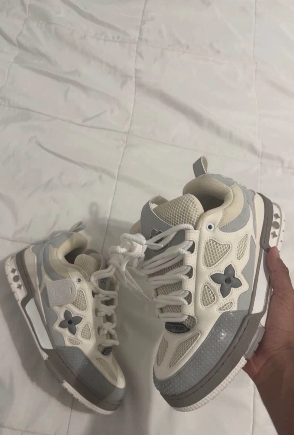 Lv Skates