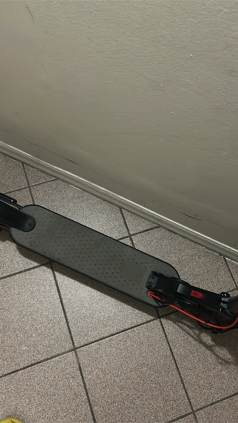 Electric Scooter - photo 2