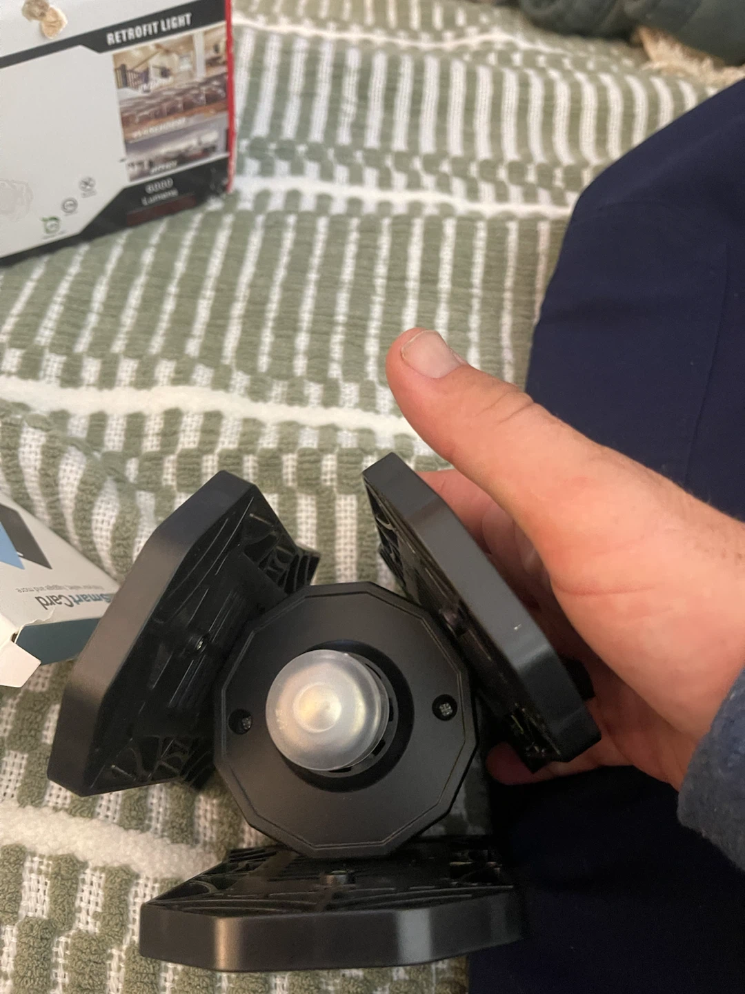 Geeksoom LED Garage Light - photo 5