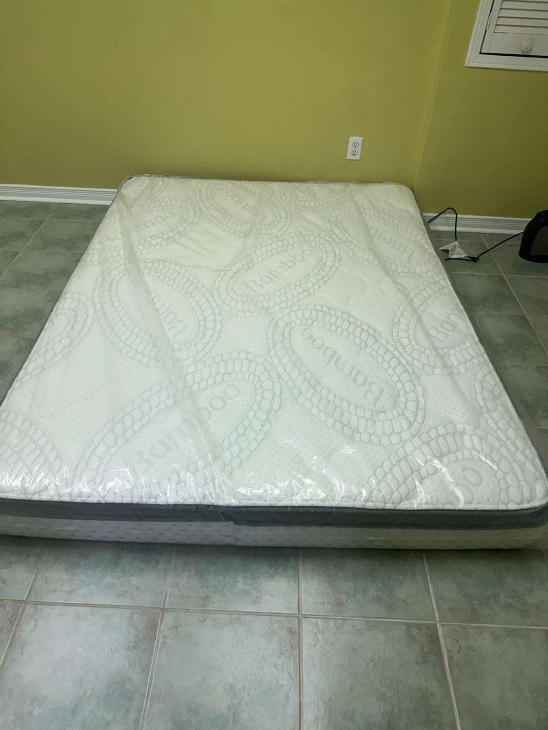 Bamboo Queen Size Mattress - photo 2