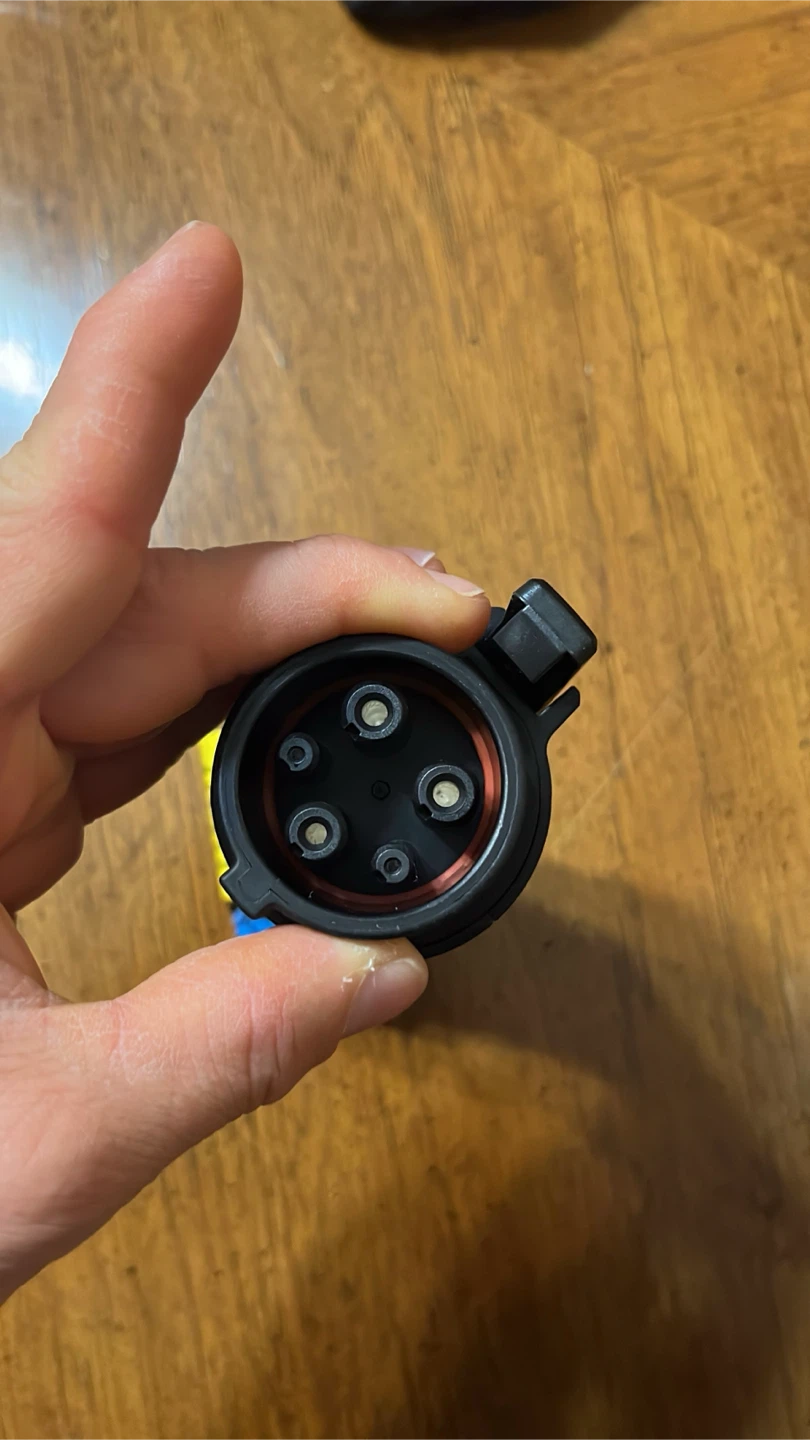EVDANCE V2L Discharge Adapter for Hyundai/Kia EV - photo 5