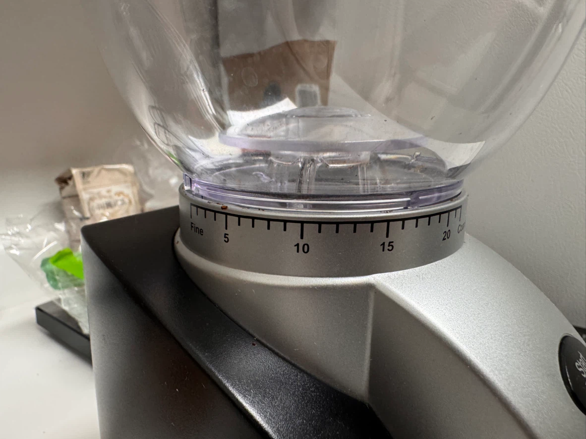 Solis Scala Plus Burr Coffee Grinder – Like New – $75 - photo 3