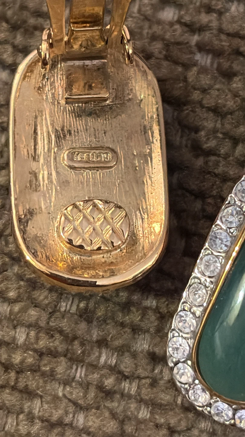 Butler Vintage Green Stone Clip-On Earrings - photo 3