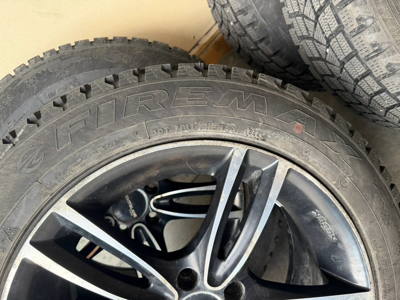winter tires and alloys for sale 17” - photo 4