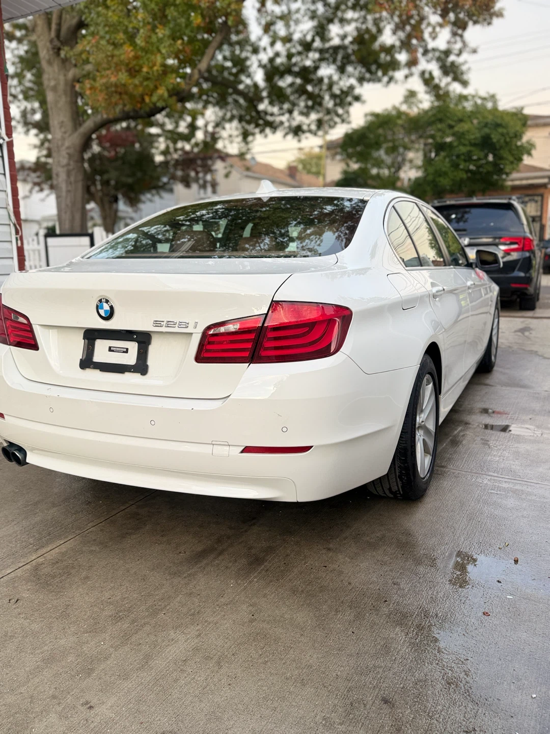White 2013 BMW 528i Sedan 131k miles - photo 4
