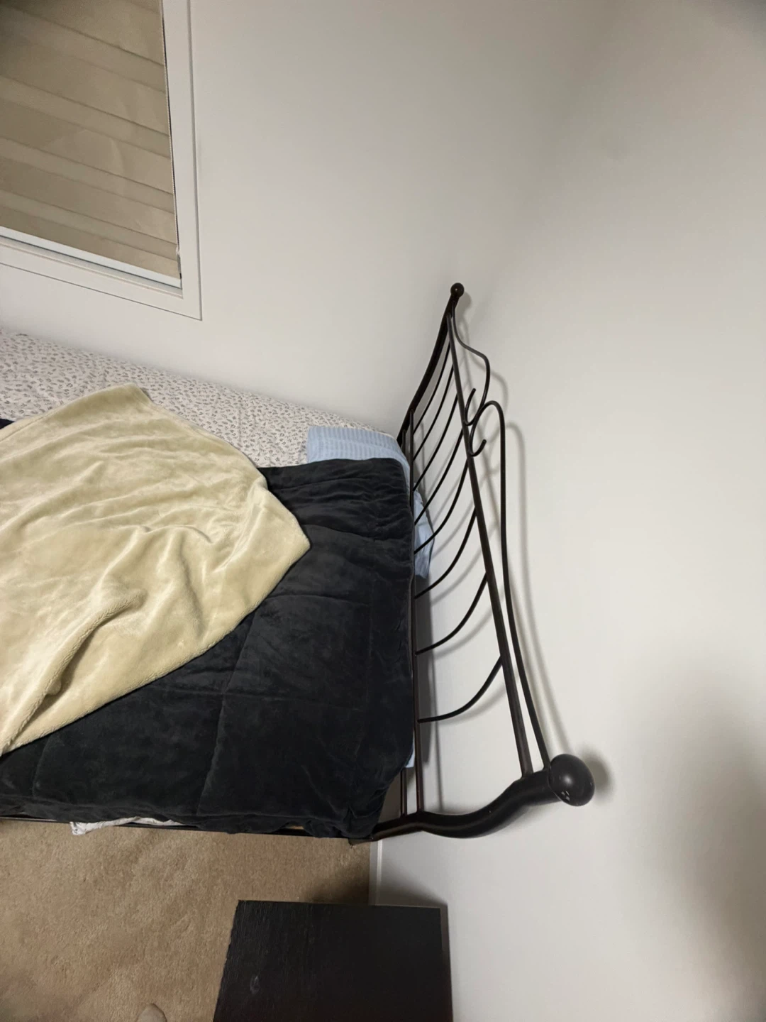 Black Metal Bed Frame + mattress queen size - photo 3