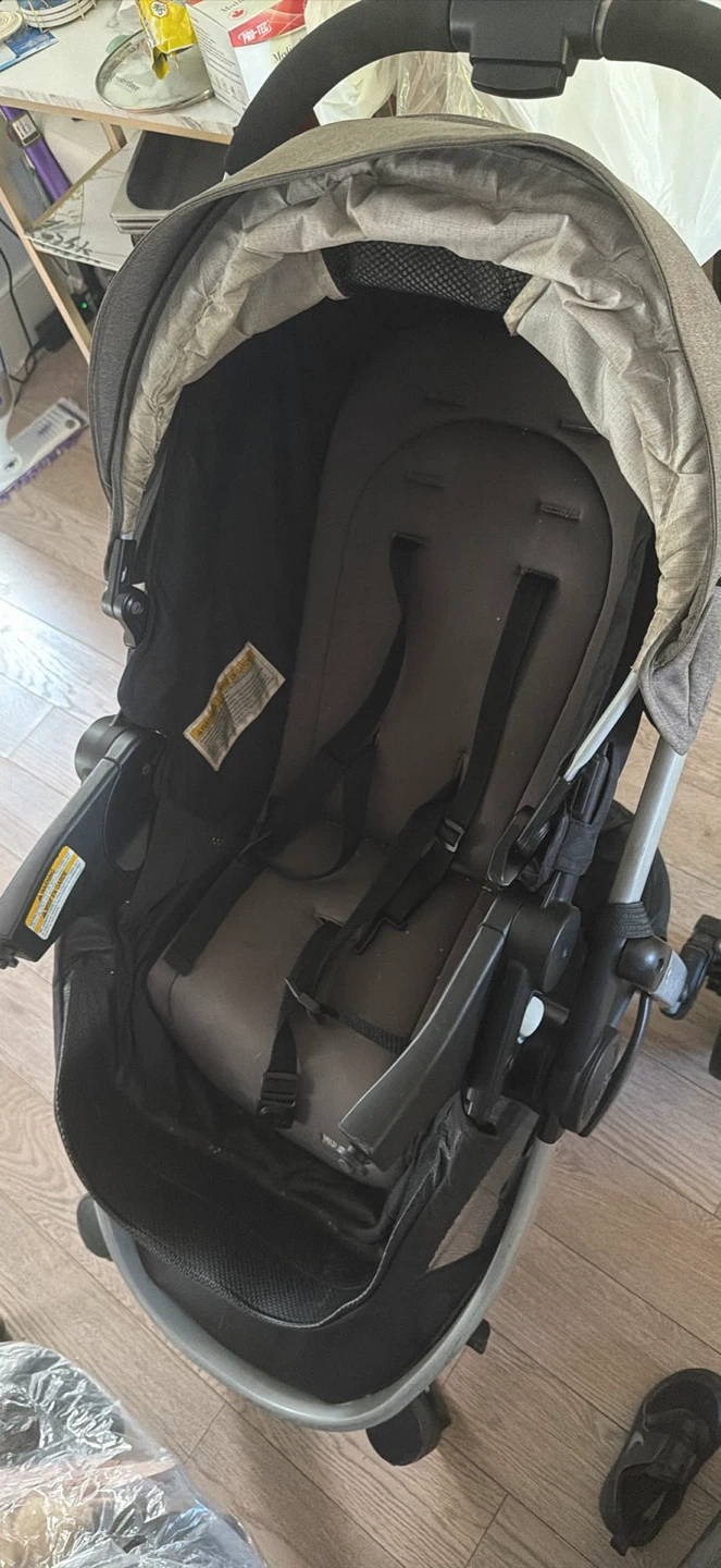 Graco Baby Stroller - photo 2