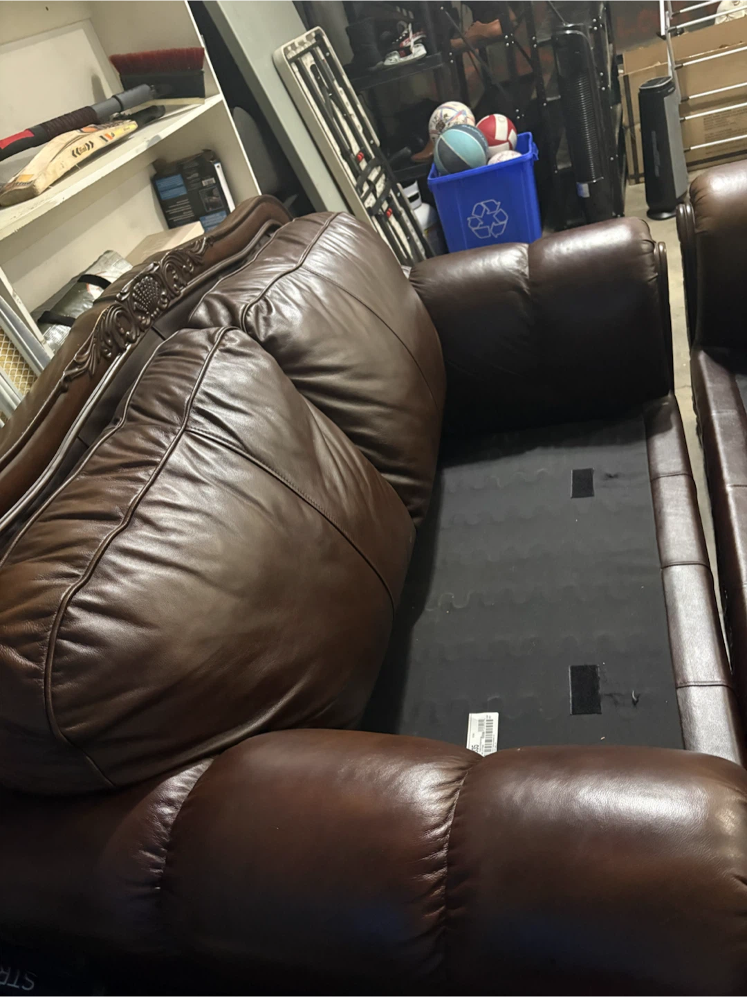 Traditional Brown Leather Loveseat and sofa - photo 4