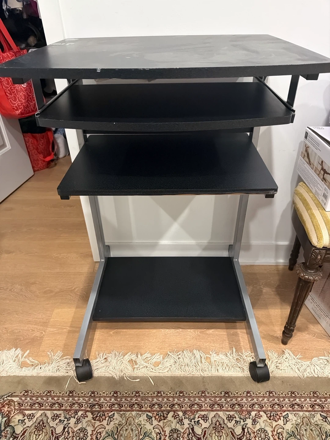 Rolling Computer Workstation Cart