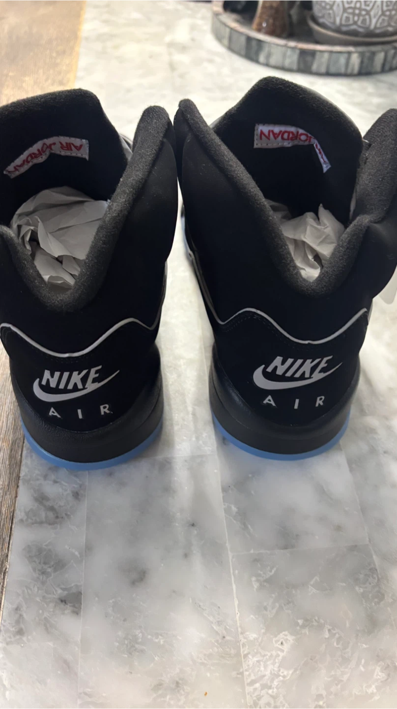 Nike Air Jordan 5 Retro Black - photo 4