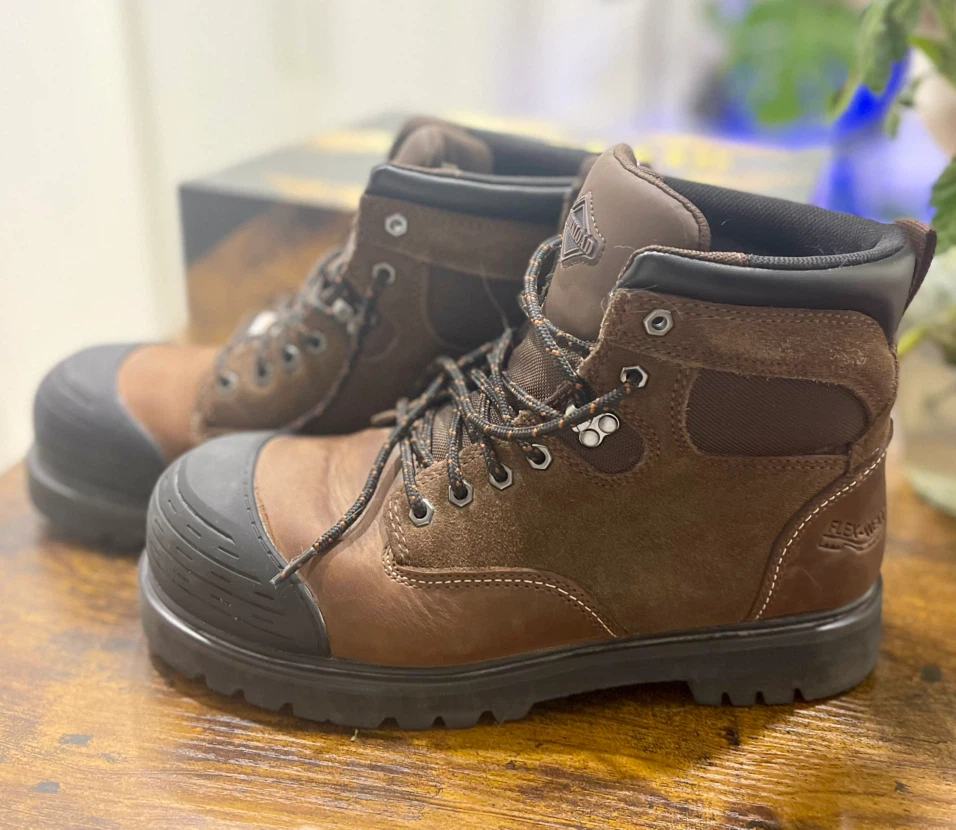 Steel Toe Safety Boots - Size 11 (Like New with Box) - photo 2