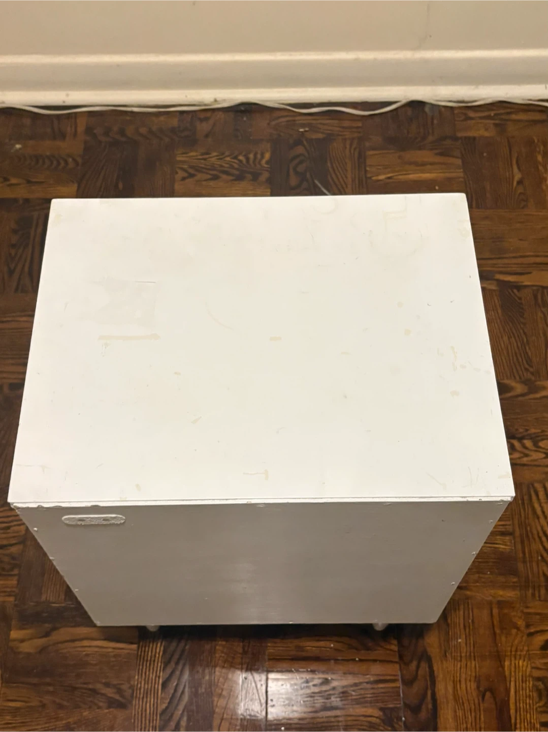 White 2-Drawer Nightstand - photo 4