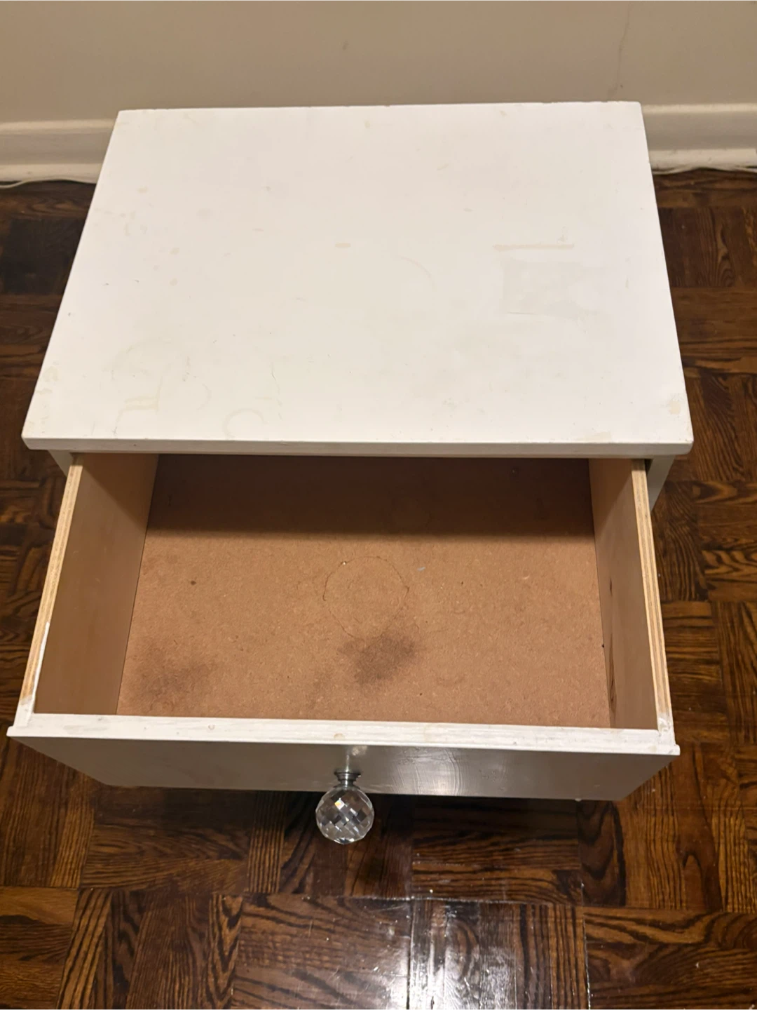 White 2-Drawer Nightstand - photo 5