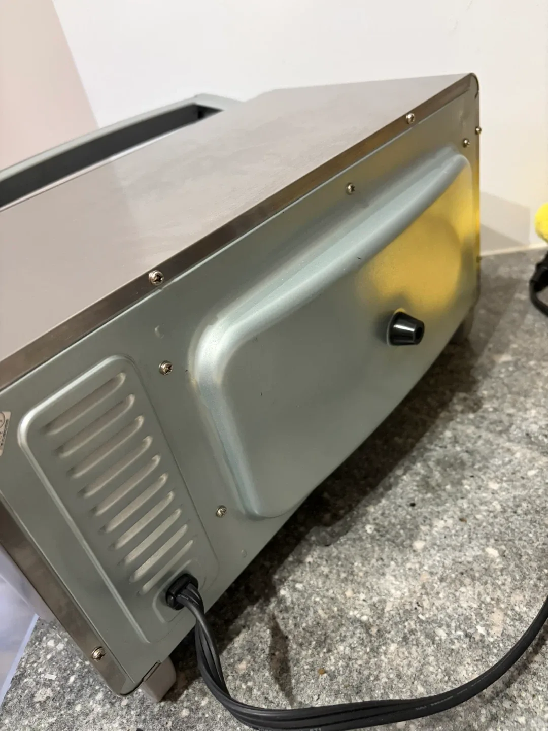 Black and Decker Oven - photo 5