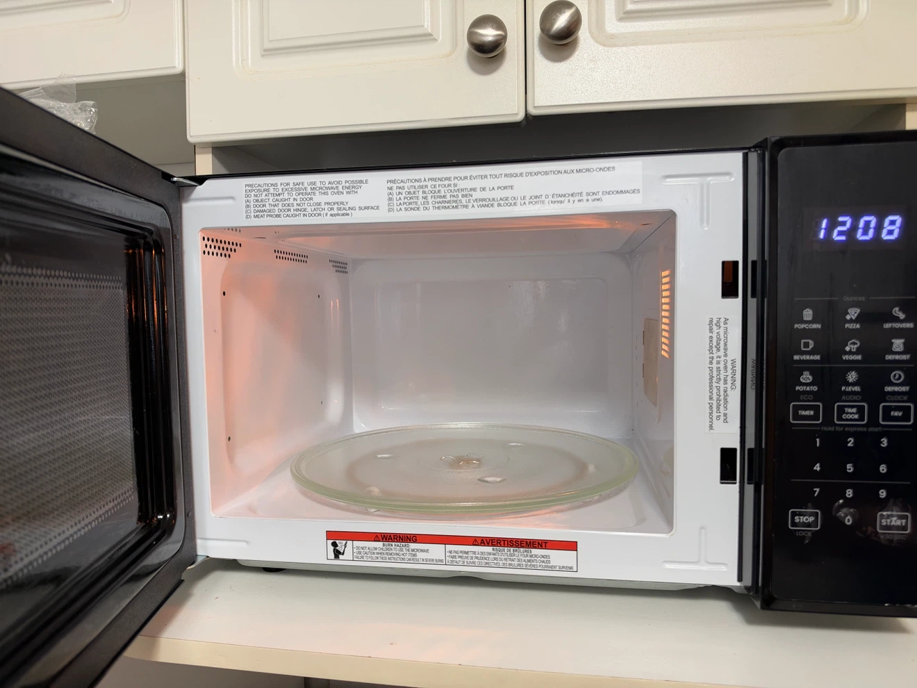 Chefman Countertop Microwave Oven 1.1 Cu. Ft. - photo 2
