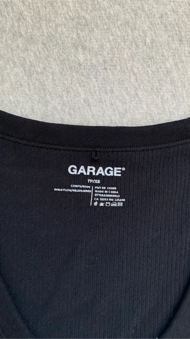 Garage Ribbed Black Long Sleeve Crop Top - Size XS - photo 3