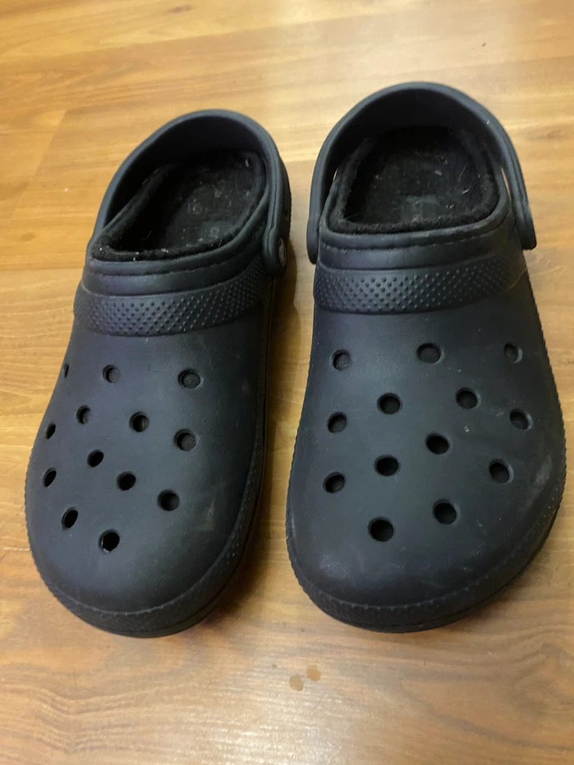 Black Lined Crocs - photo 2
