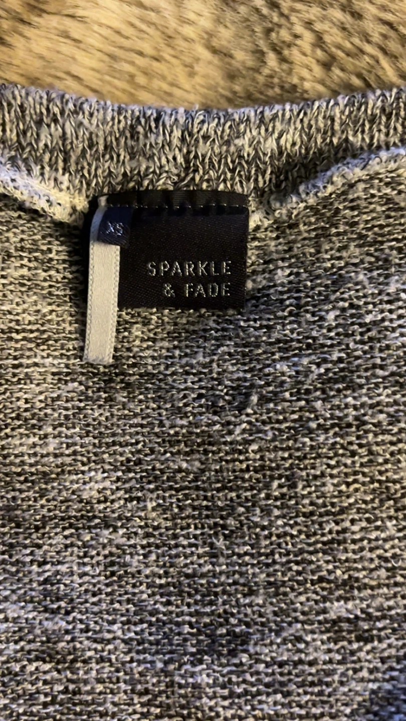 Sparkle & Fade grey knit top - photo 2