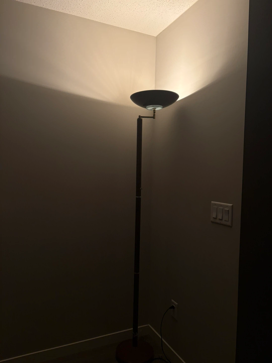 Vintage Mid-Century Modern Torchiere Floor Lamp - photo 3