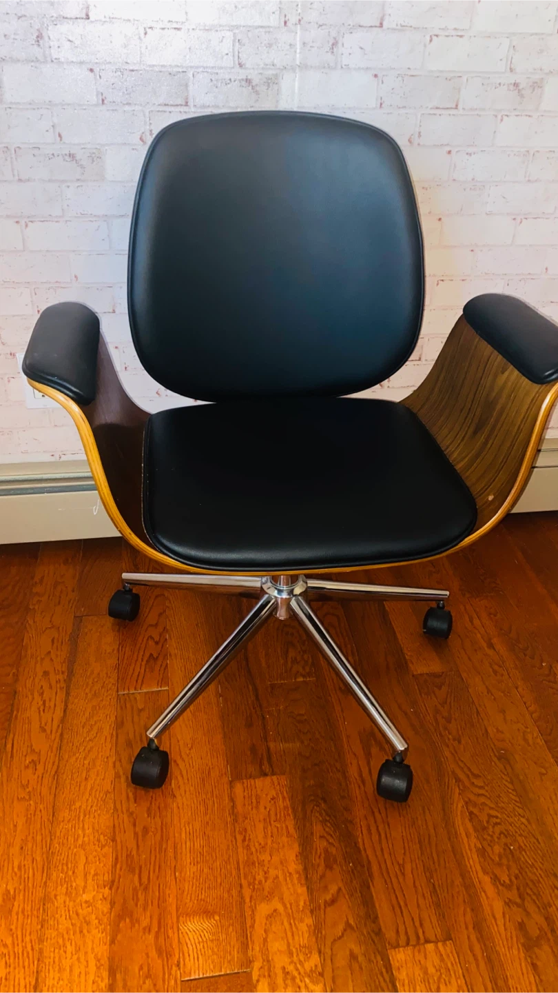 Mid-Century Modern Style Office Chair