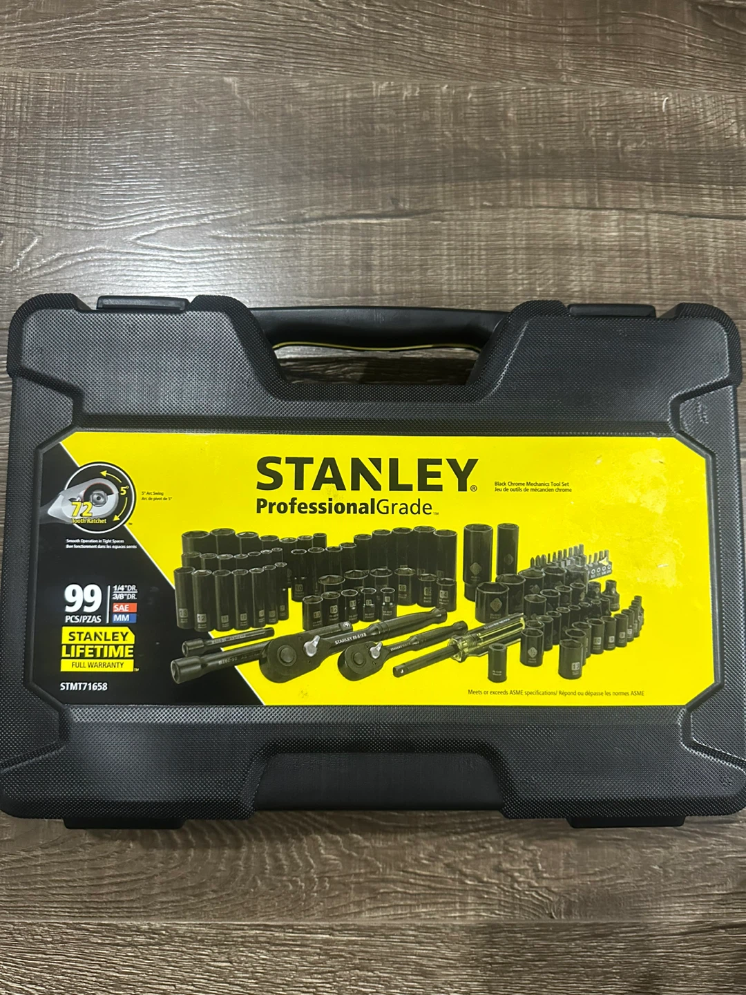Stanley Professional Grade 99-Piece Socket Set
