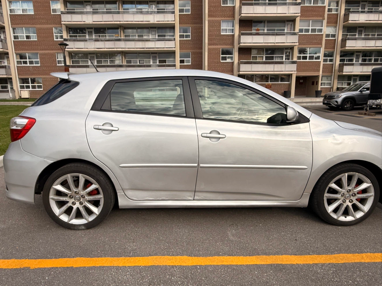 Toyota Matrix XRS - photo 2