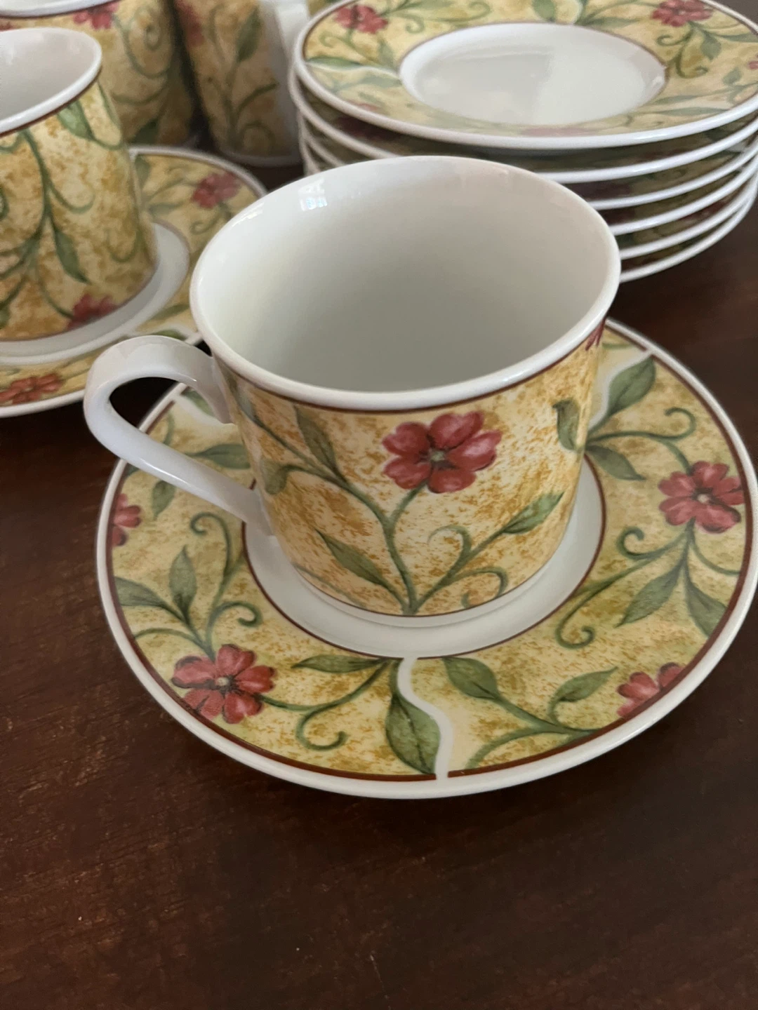 Floral Tea Cup and Saucer Set - photo 2