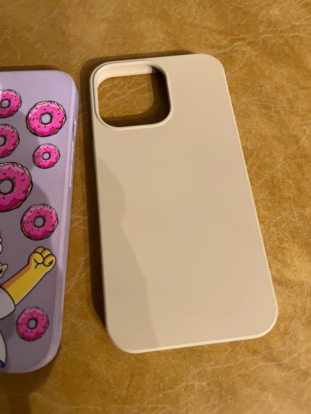 Two iPhone 13 cases, one Simpsons themed - photo 3