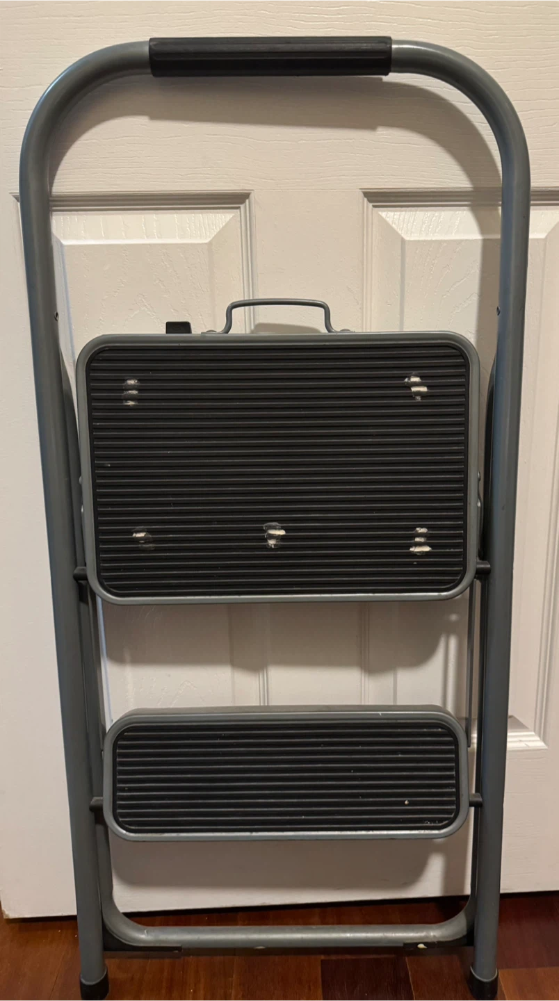 2-Step Folding Stepladder