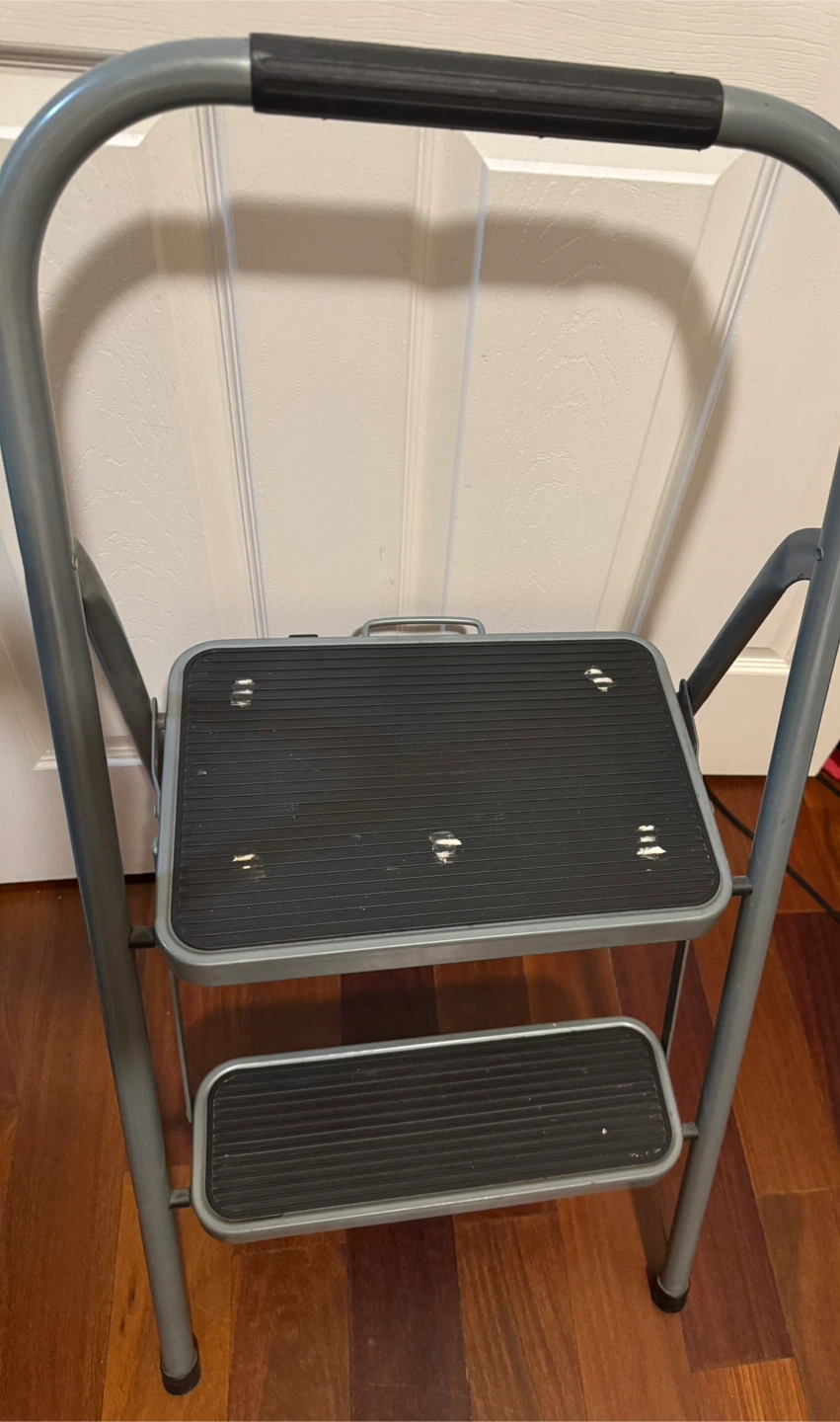 2-Step Folding Stepladder - photo 3