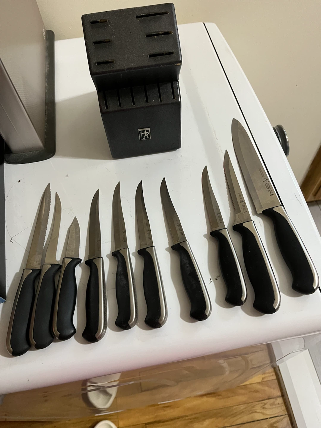 10 Knives Block Set - J.A. Henckels International
