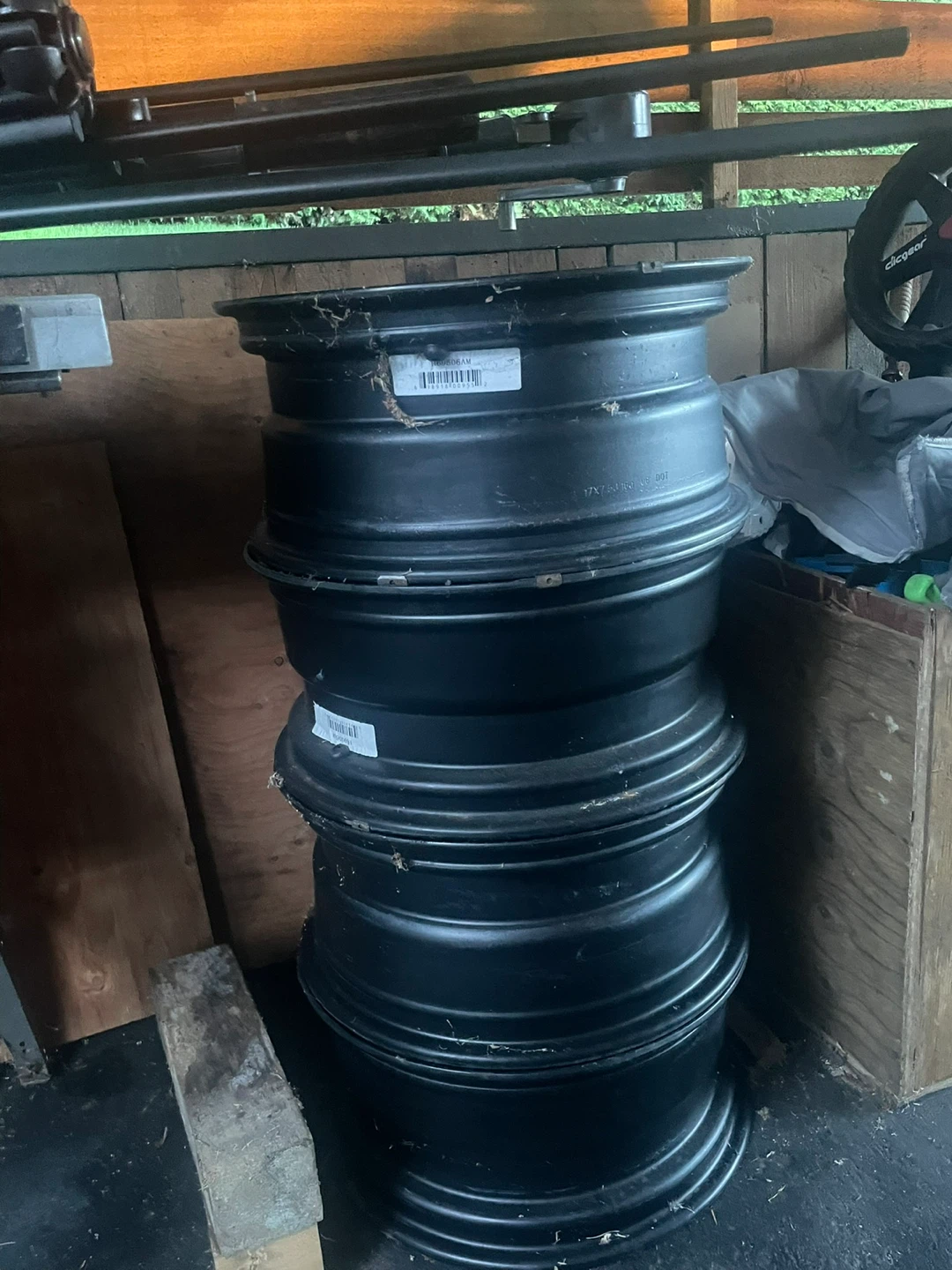Set of 4 Black Steel Rims 17” - photo 2