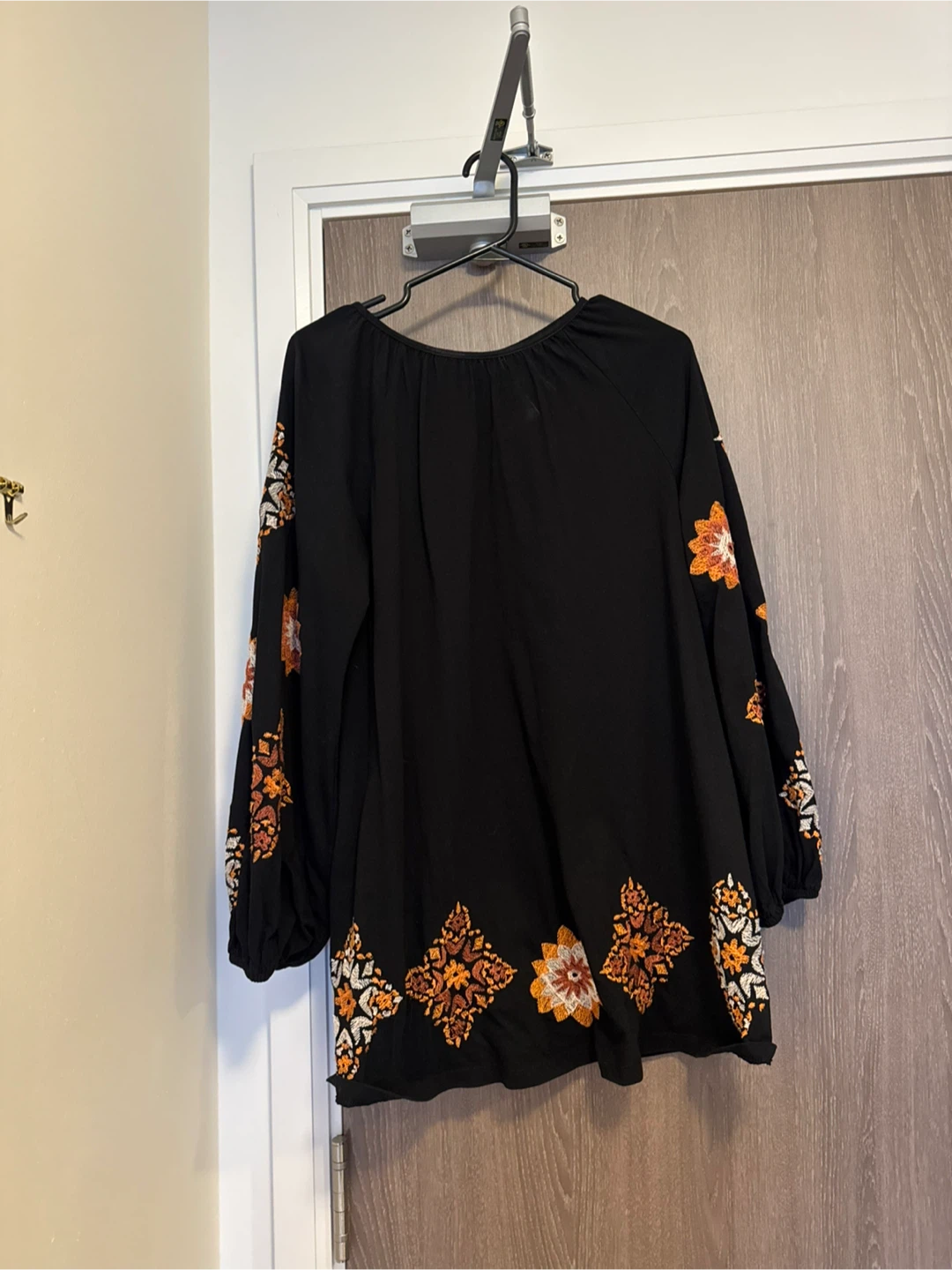 ASOS Black Embroidered Long Sleeve Top - photo 3