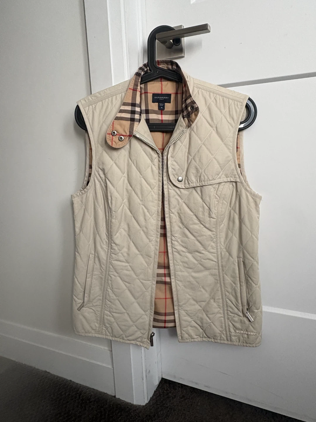 Burberry women’s Golf Vest