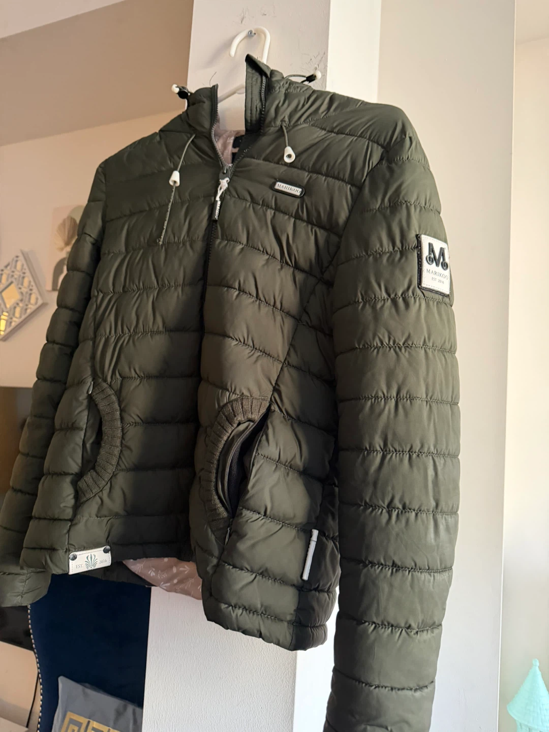 Marikoo Quilted Jacket  Size S - photo 2