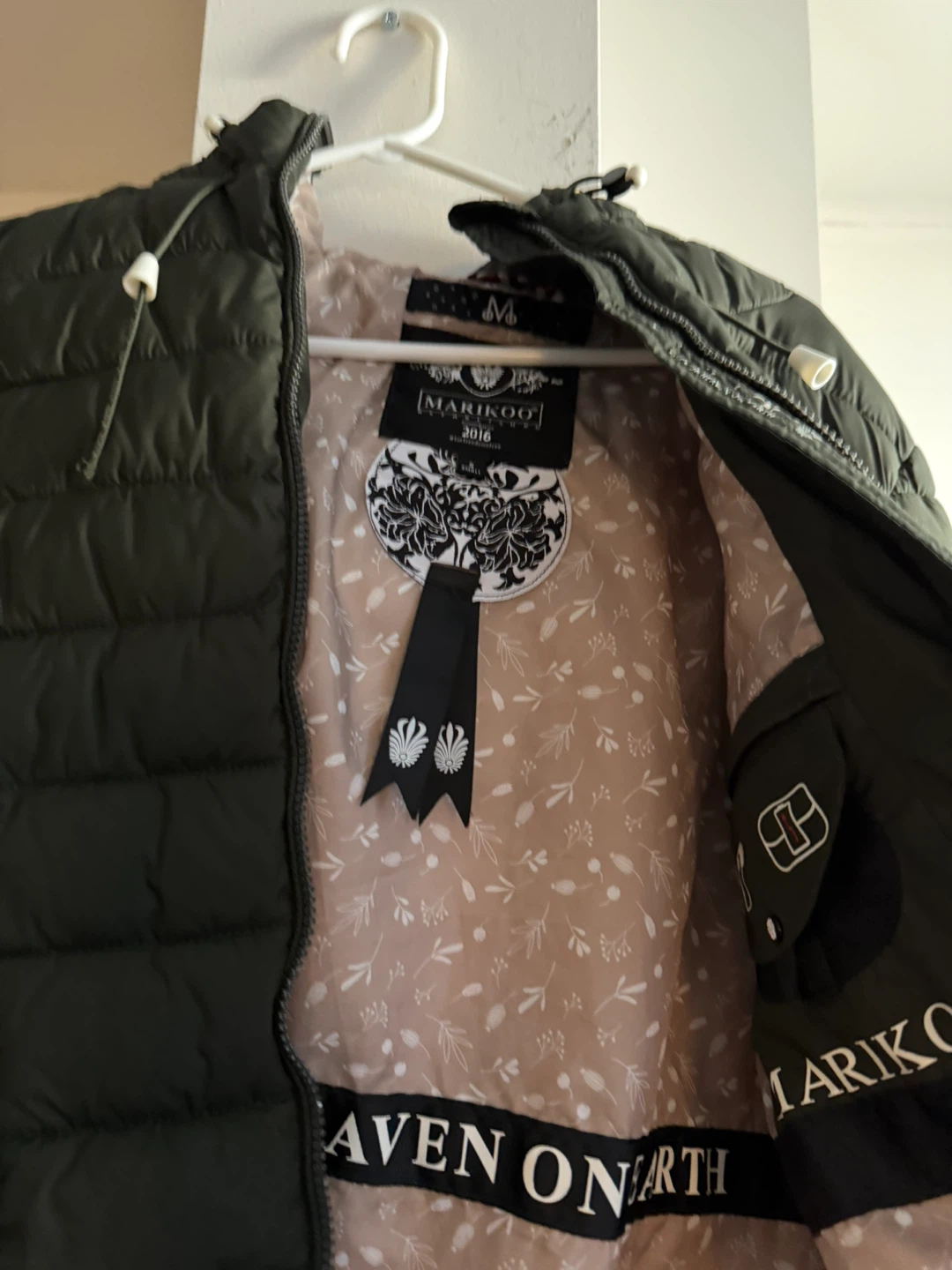 Marikoo Quilted Jacket  Size S - photo 3